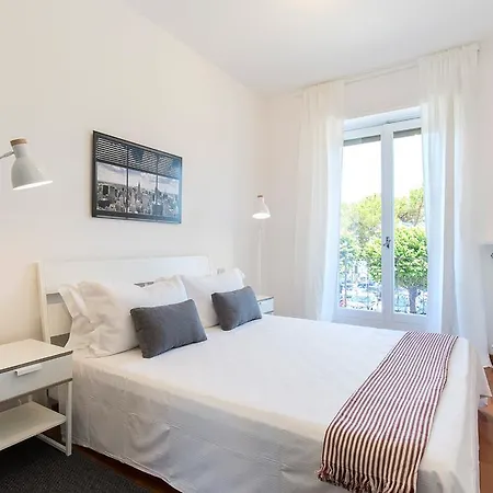 La Promenade By Impero House 招待所 3*