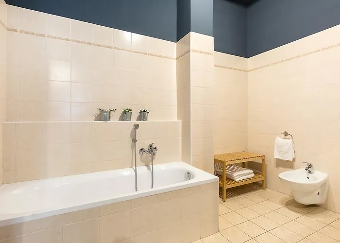 Vendégház La Promenade By Impero House