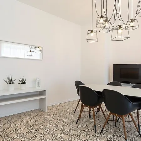 Casa de hóspedes La Promenade By Impero House 3*